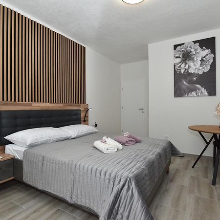 Sofia'S Studio & Room Zadar Exterior photo