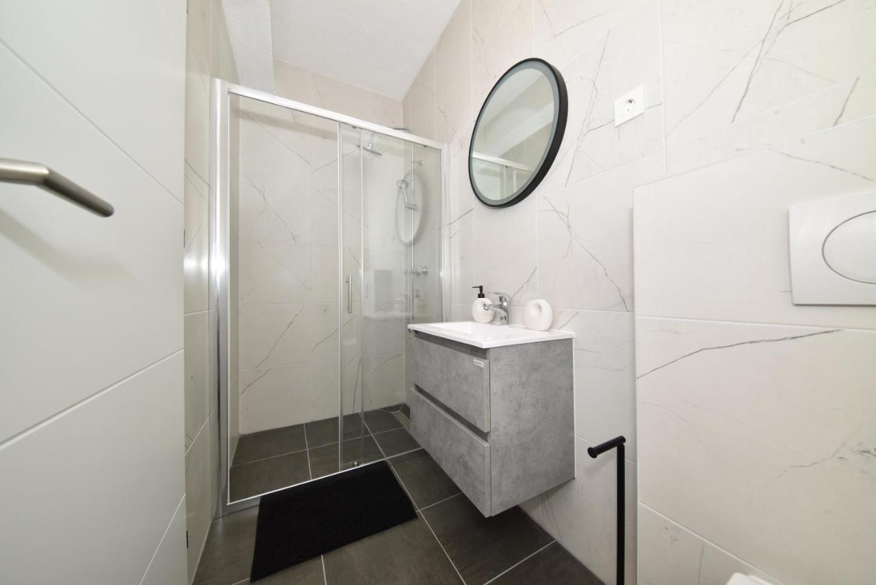 Sofia'S Studio & Room Zadar Exterior photo